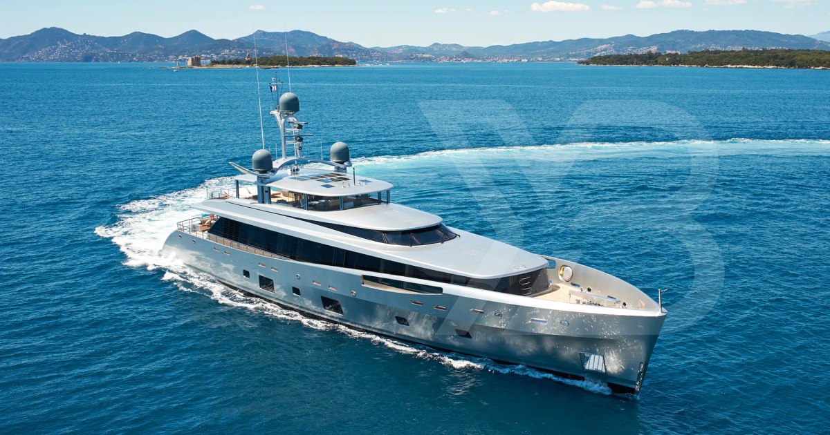 Major $10M Price Reduction on 46m Feadship Custom Superyacht