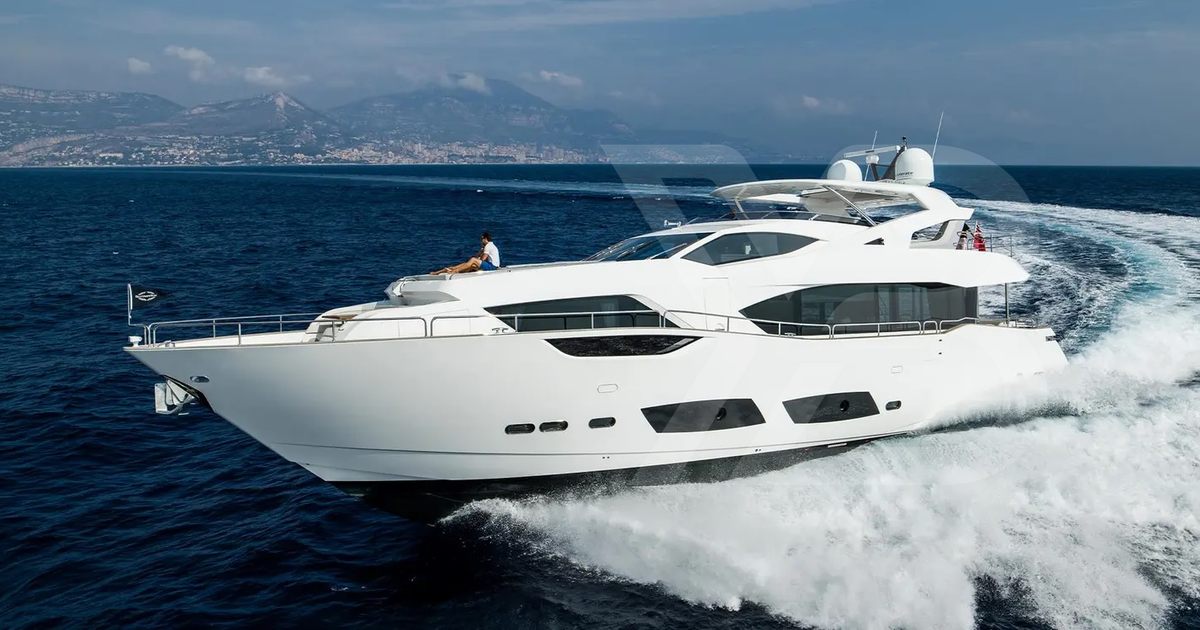  Marquet、YACHTS、海外版超希少レゾネ、新品額付 LADY N Yacht - 29m (93ft) Sunseeker 2023 | YachtBuyer