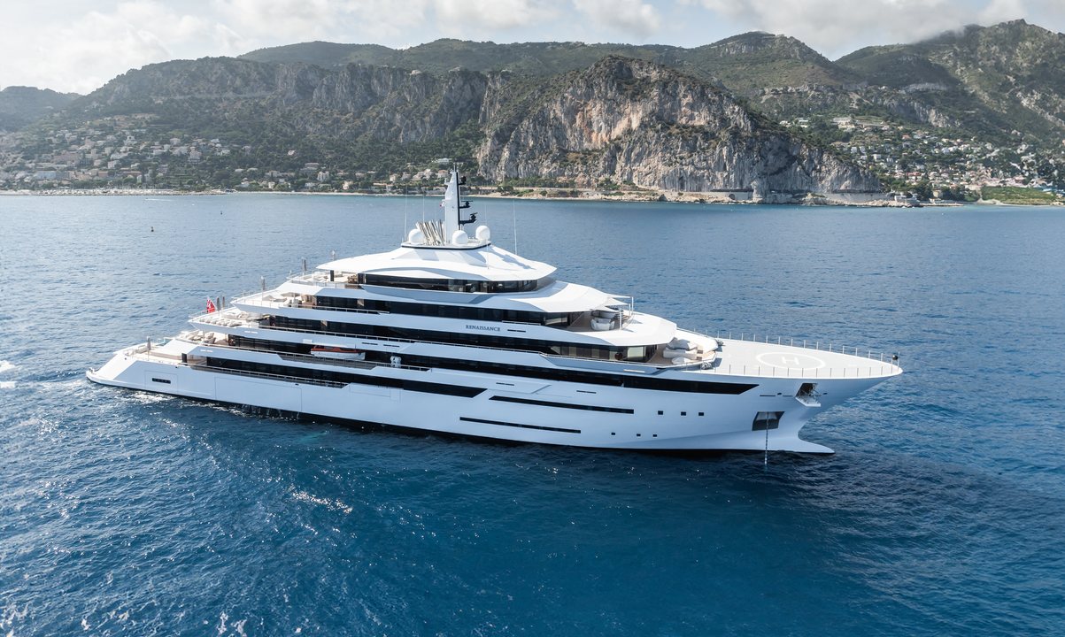 Side view of Renaissance yacht for visual comparison
