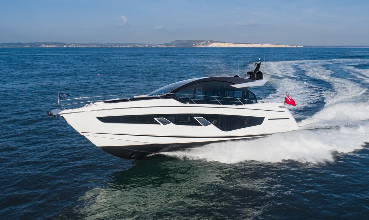 Sunseeker Predator 65