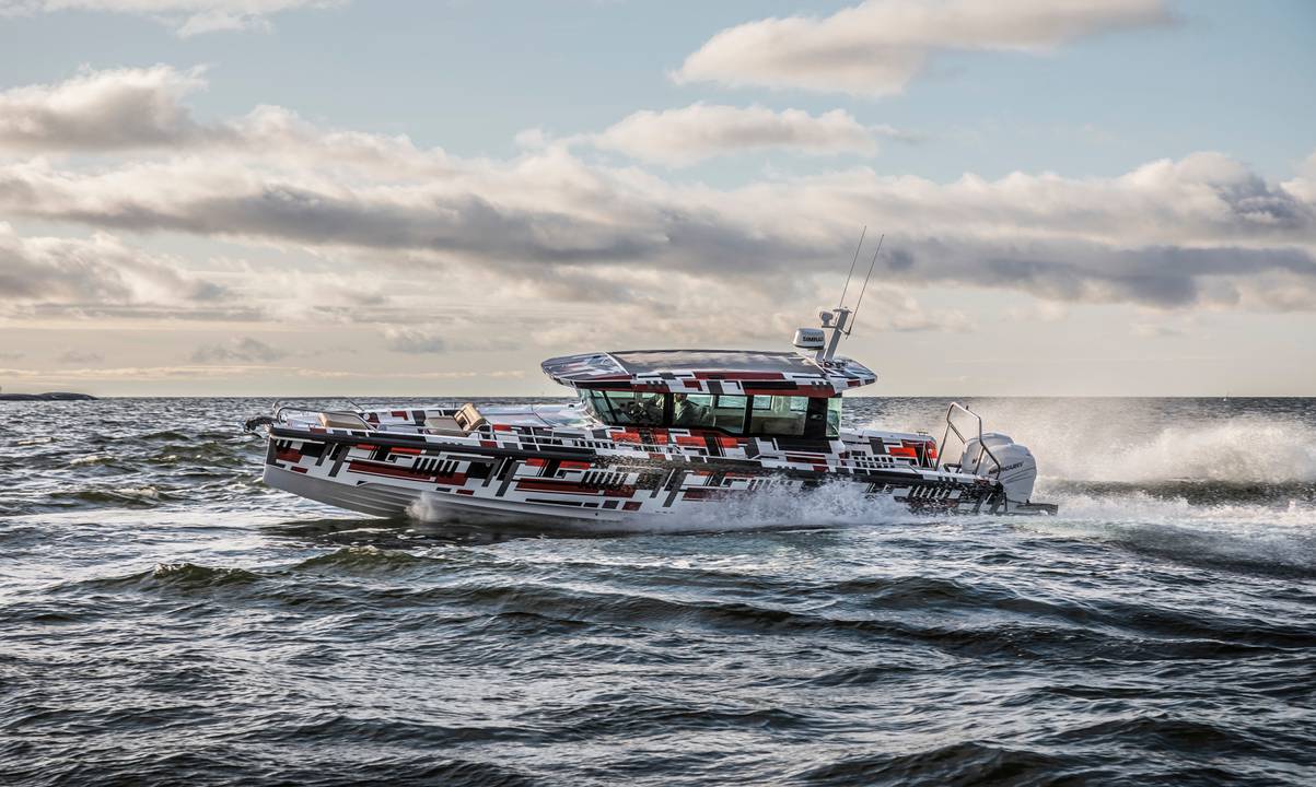 Axopar 37 XC Cross Cabin