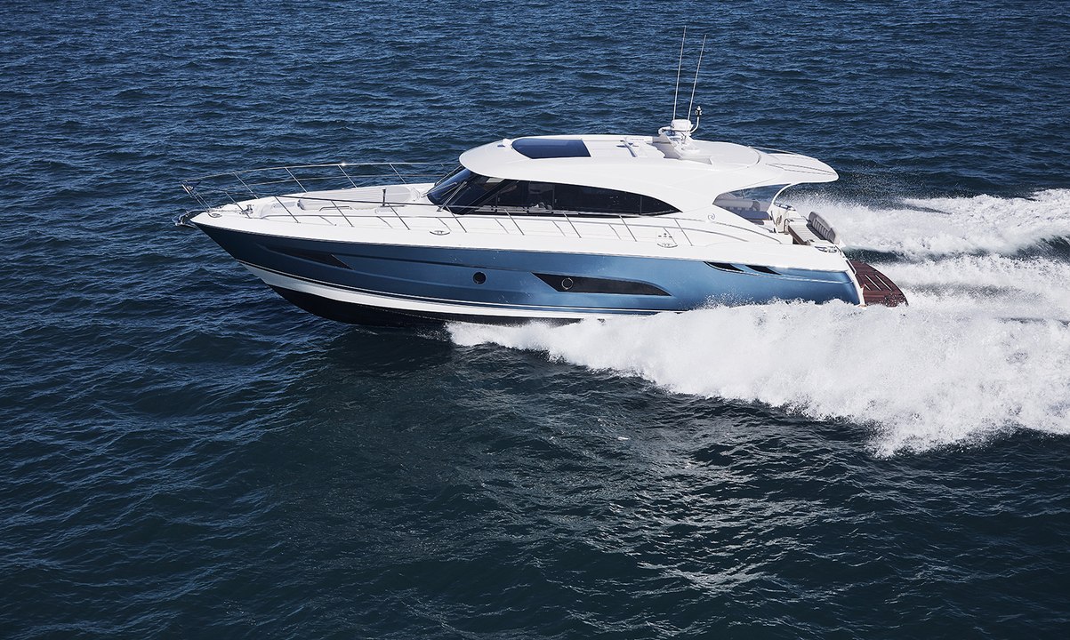 Riviera 5400  Sport Yacht Gen 1