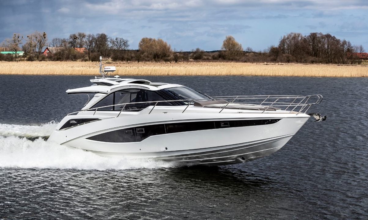 Galeon 405 HTS