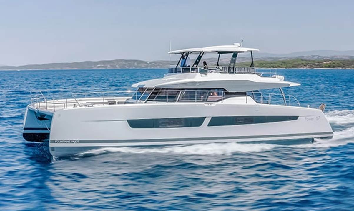 Fountaine Pajot Power 67