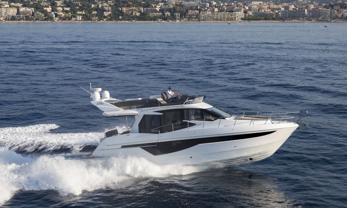 Galeon 460 Fly