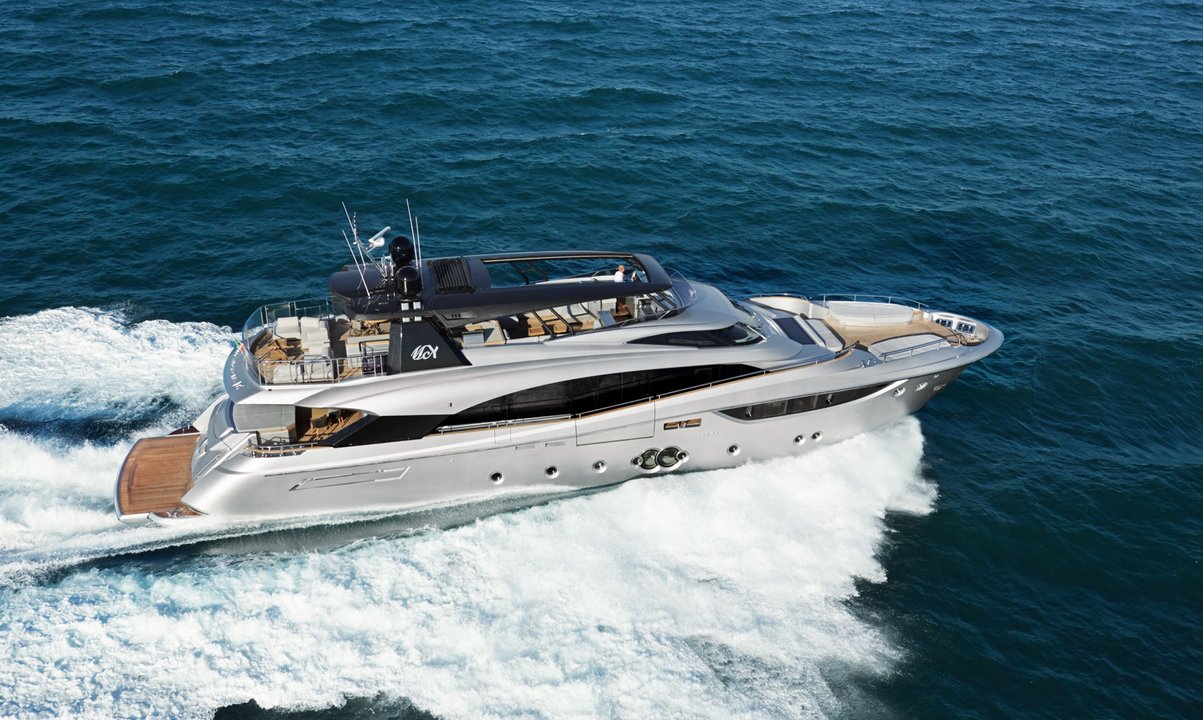 Monte Carlo Yachts MCY 105