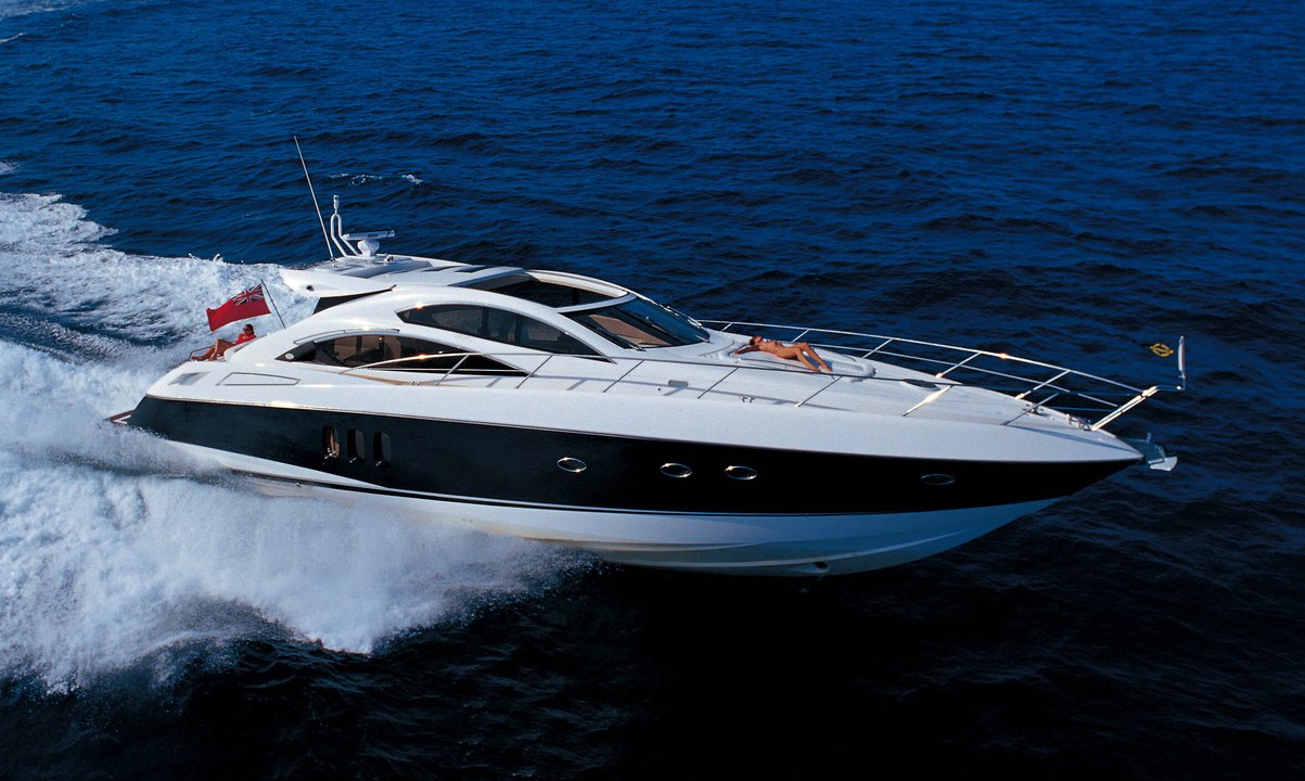 Sunseeker Predator 62