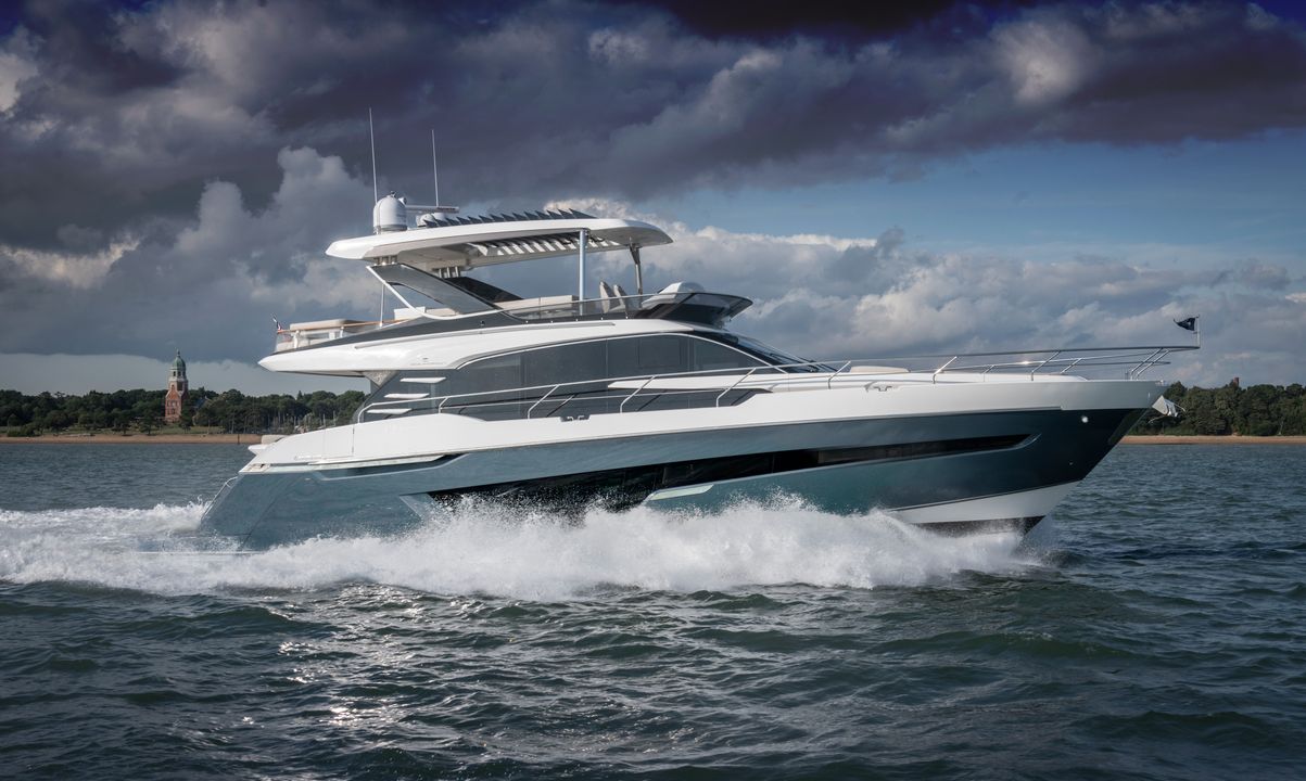 Fairline Squadron 68 Gen 2