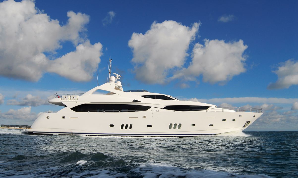 Sunseeker 34 Metre Yacht