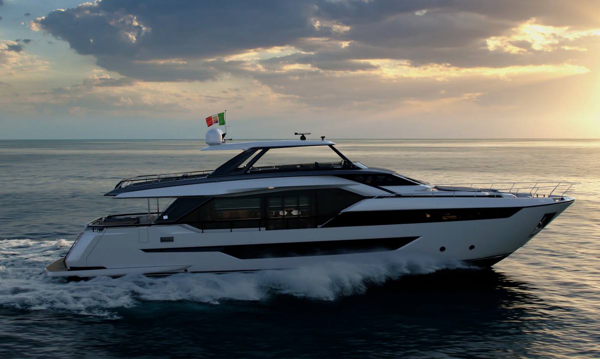 Ferretti 940