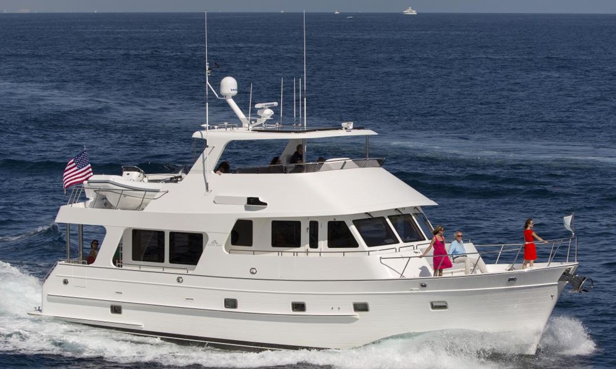 Outer Reef 580 Motoryacht