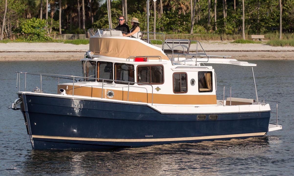 Ranger Tugs R-31 CB