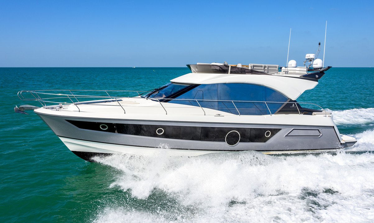 Beneteau Monte Carlo 52