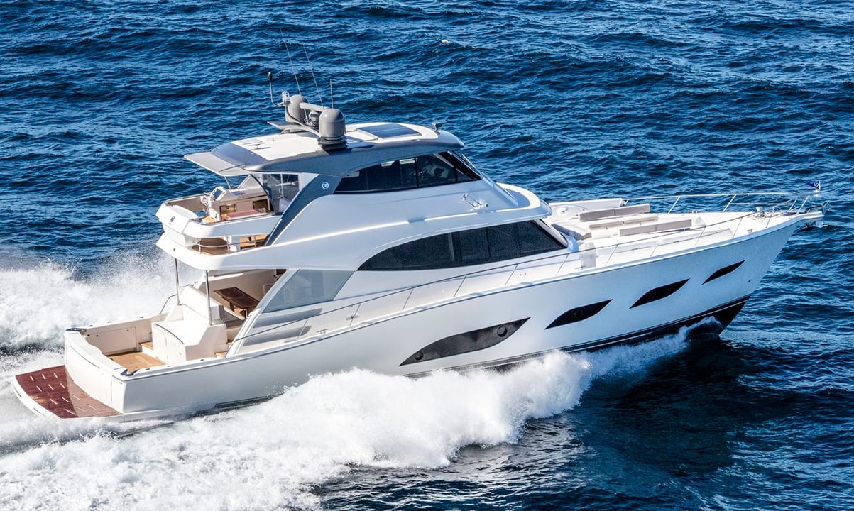 Riviera 68 Sports Motor Yacht Mk1