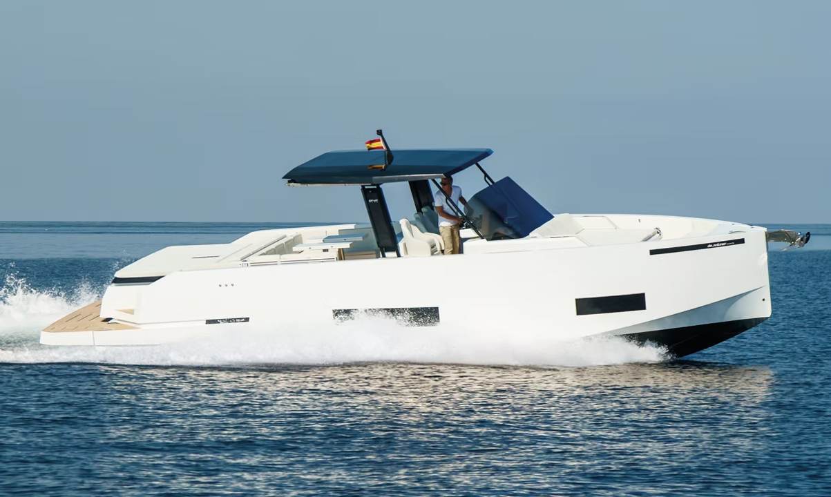 De Antonio D42 Open 