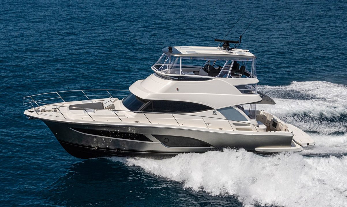 Riviera 46 Sport Motor Yacht