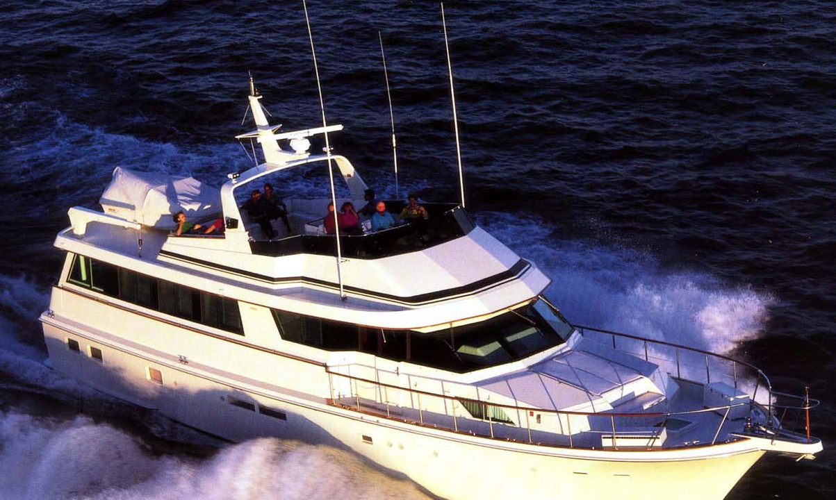 Hatteras 70 Mk2