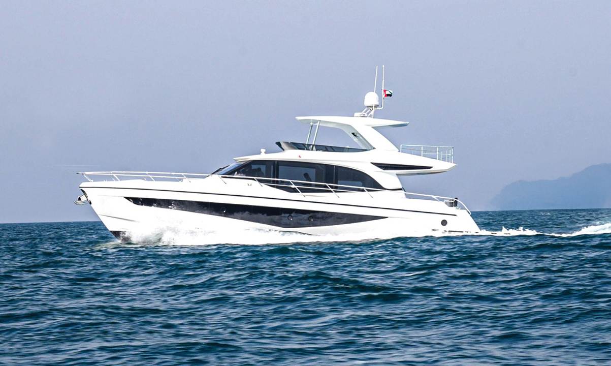 Gulf Craft Majesty 65 