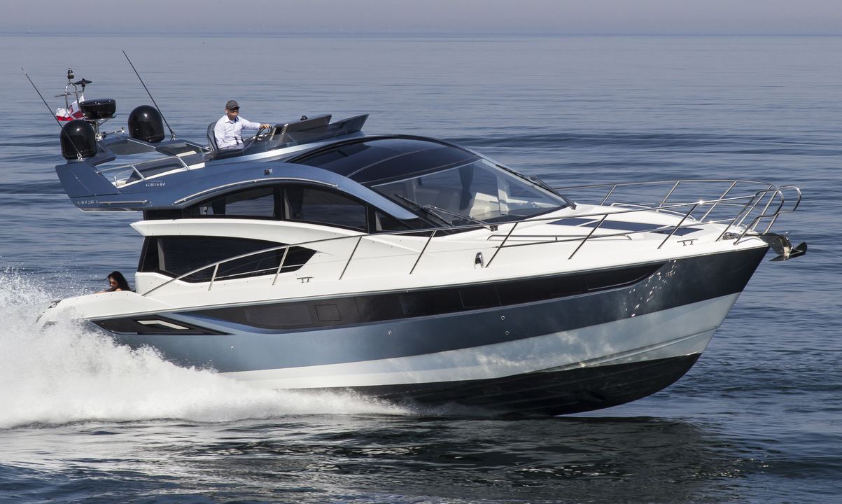 Galeon 430 Skydeck