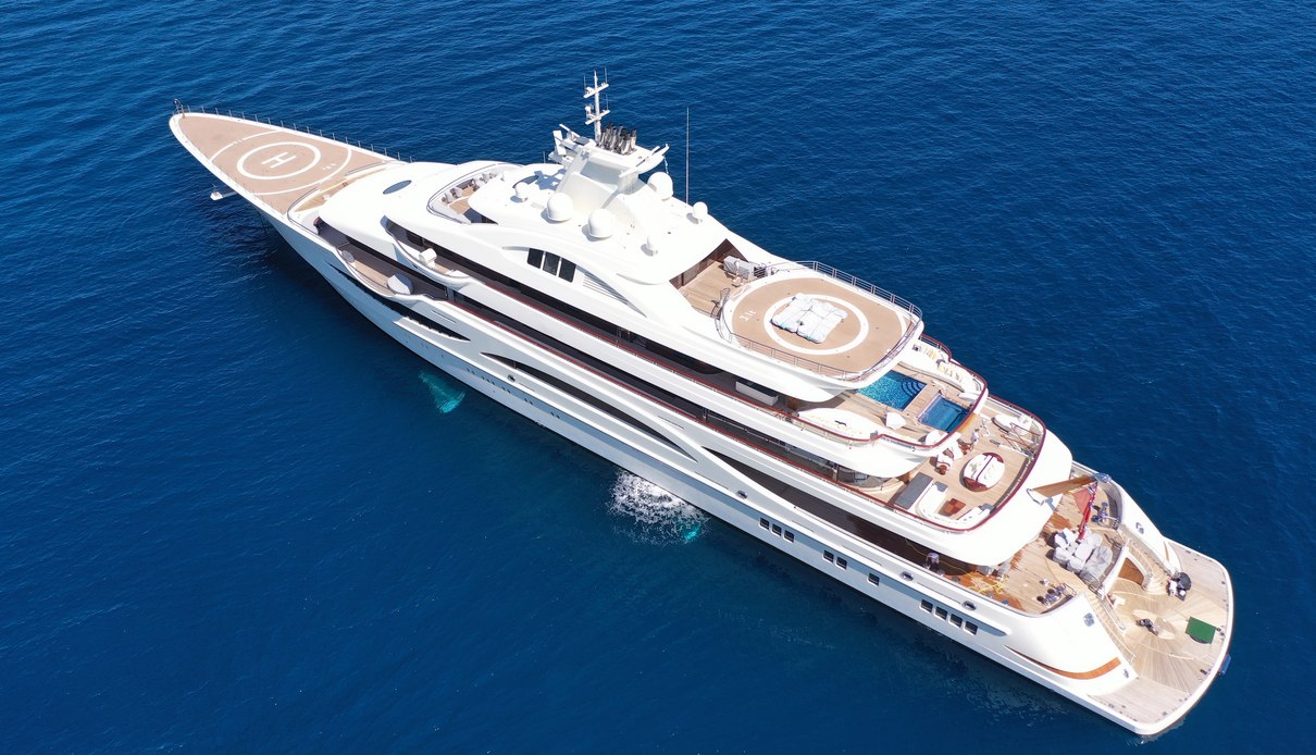 Alaiya yacht, Lurssen