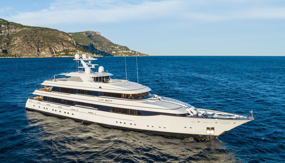 Lady Britt yacht, Feadship