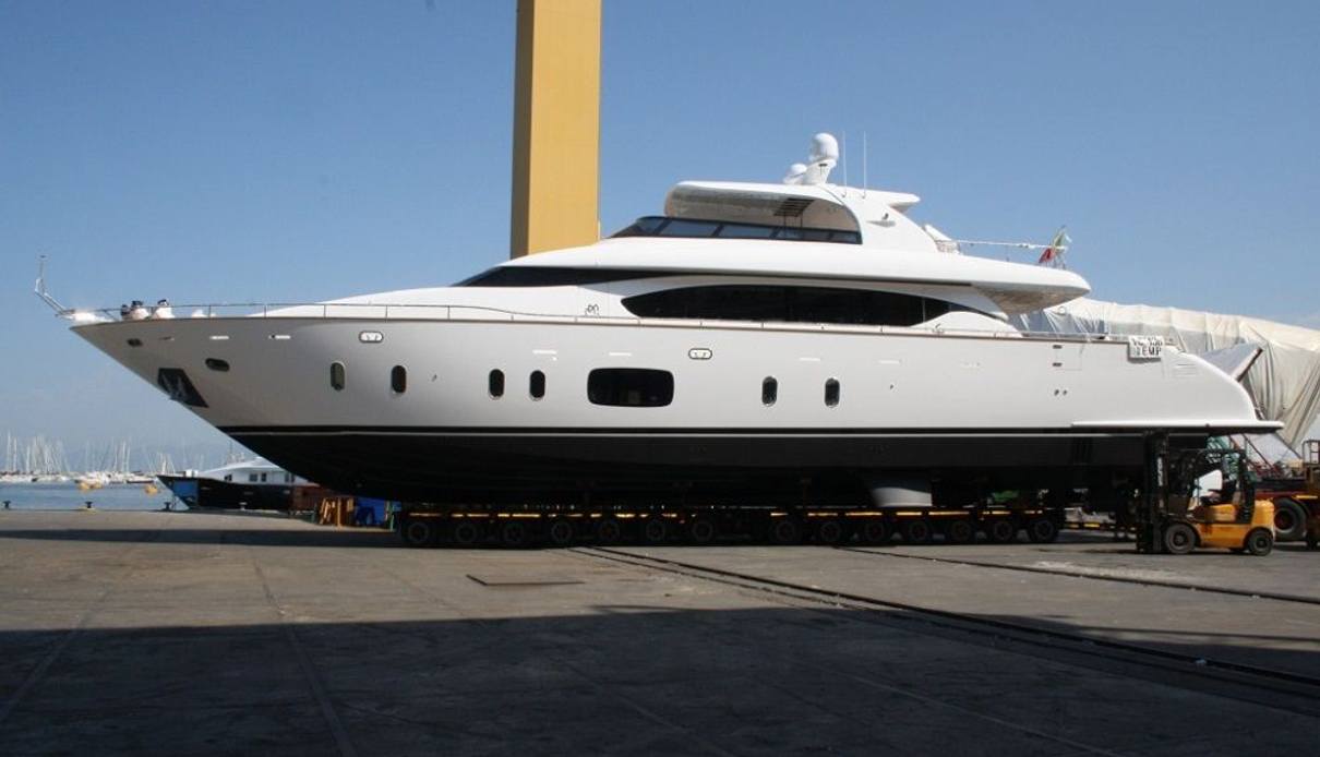 Efficient Propulsion yacht, Maiora