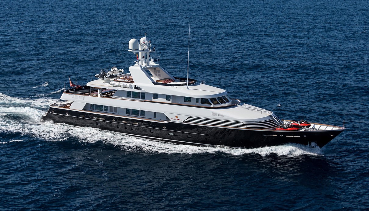 MP5 yacht, Feadship