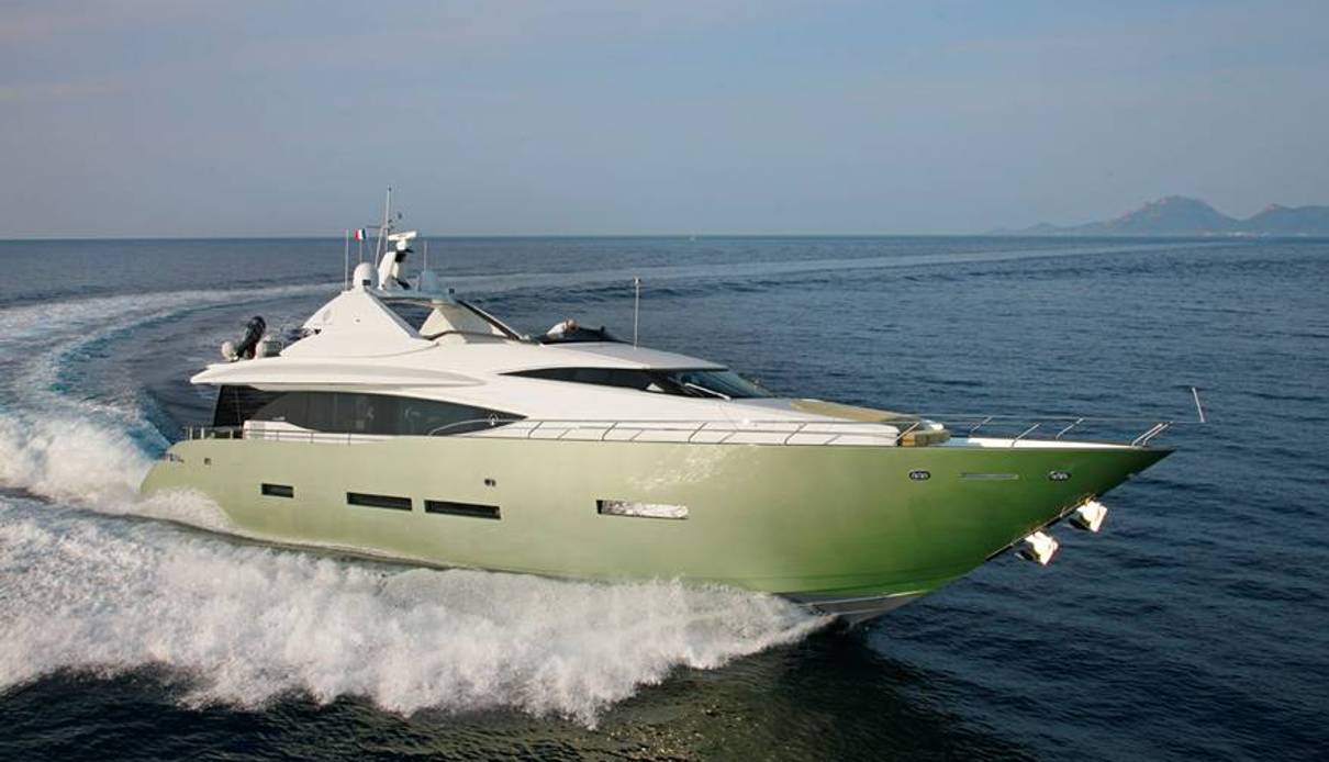 Manatea yacht, Peri Yachts