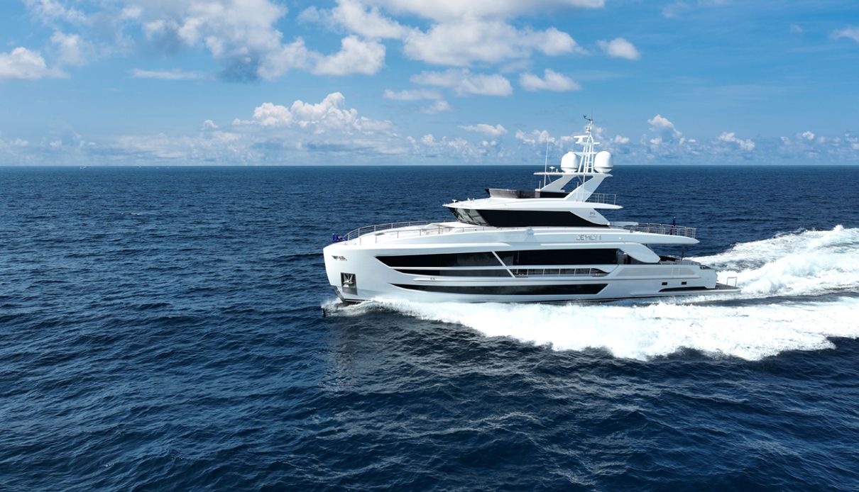Sanibella yacht, Horizon