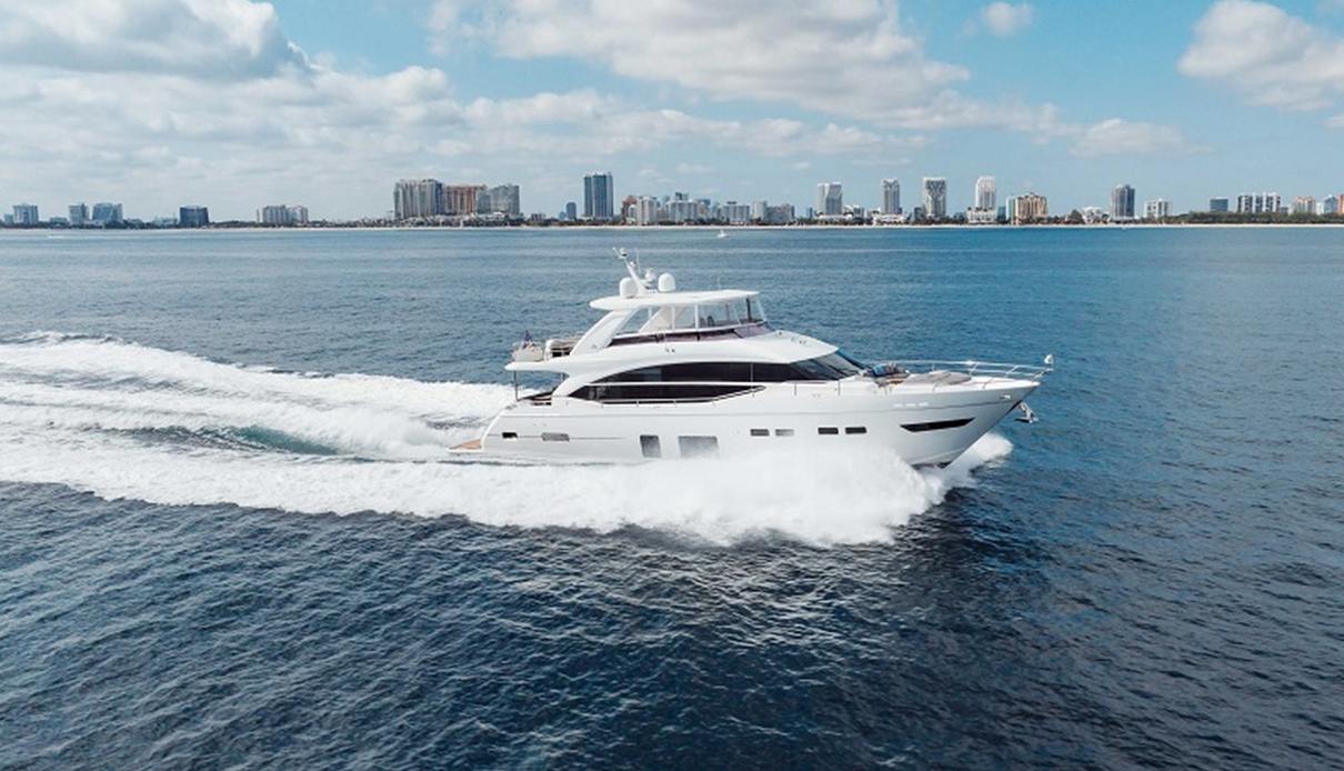 Lady Luckey yacht, Princess