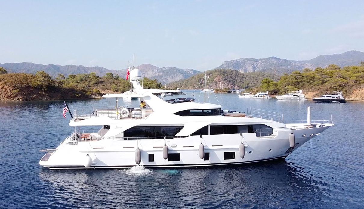 Sea Bear yacht, Benetti