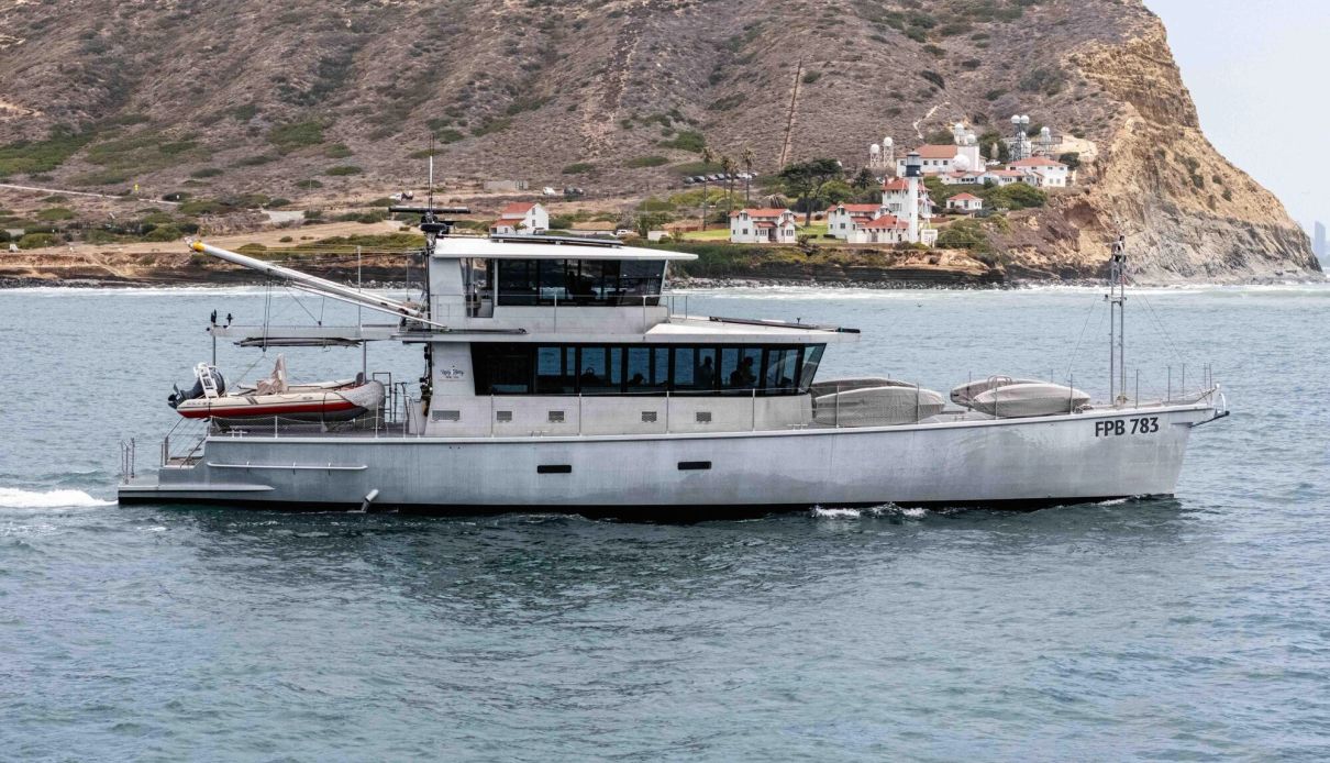 Ugly Betty yacht, Circa Marine