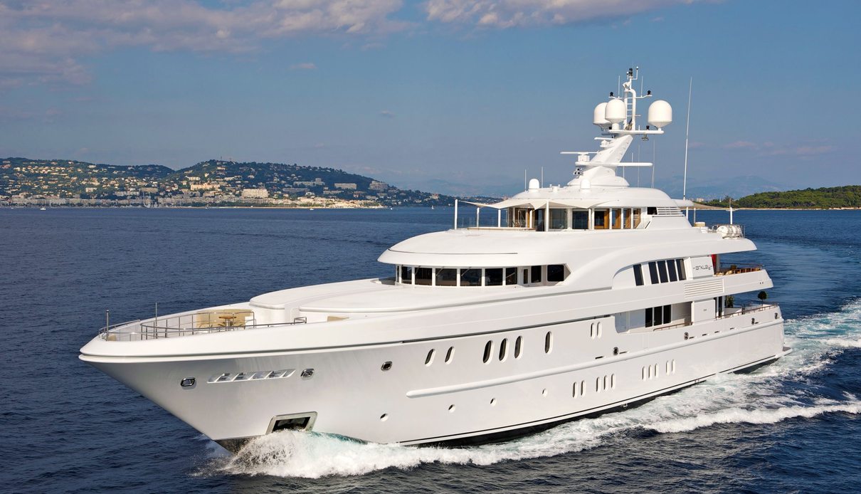 Caipirinha yacht, Lurssen