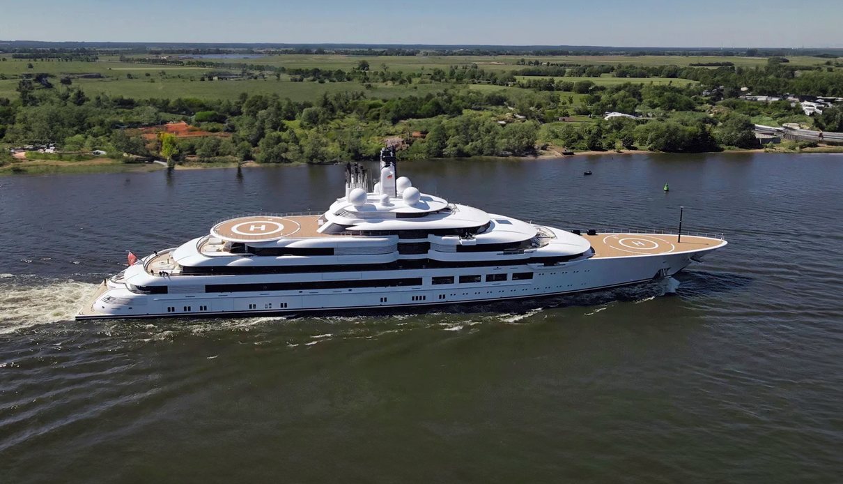 Scheherazade yacht, Lurssen