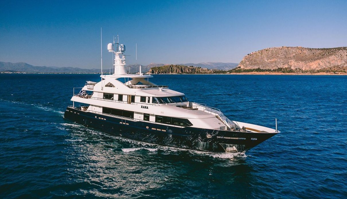 Xana yacht, Codecasa