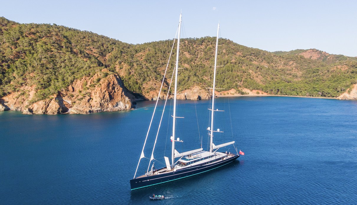 AQuiJo yacht, Oceanco