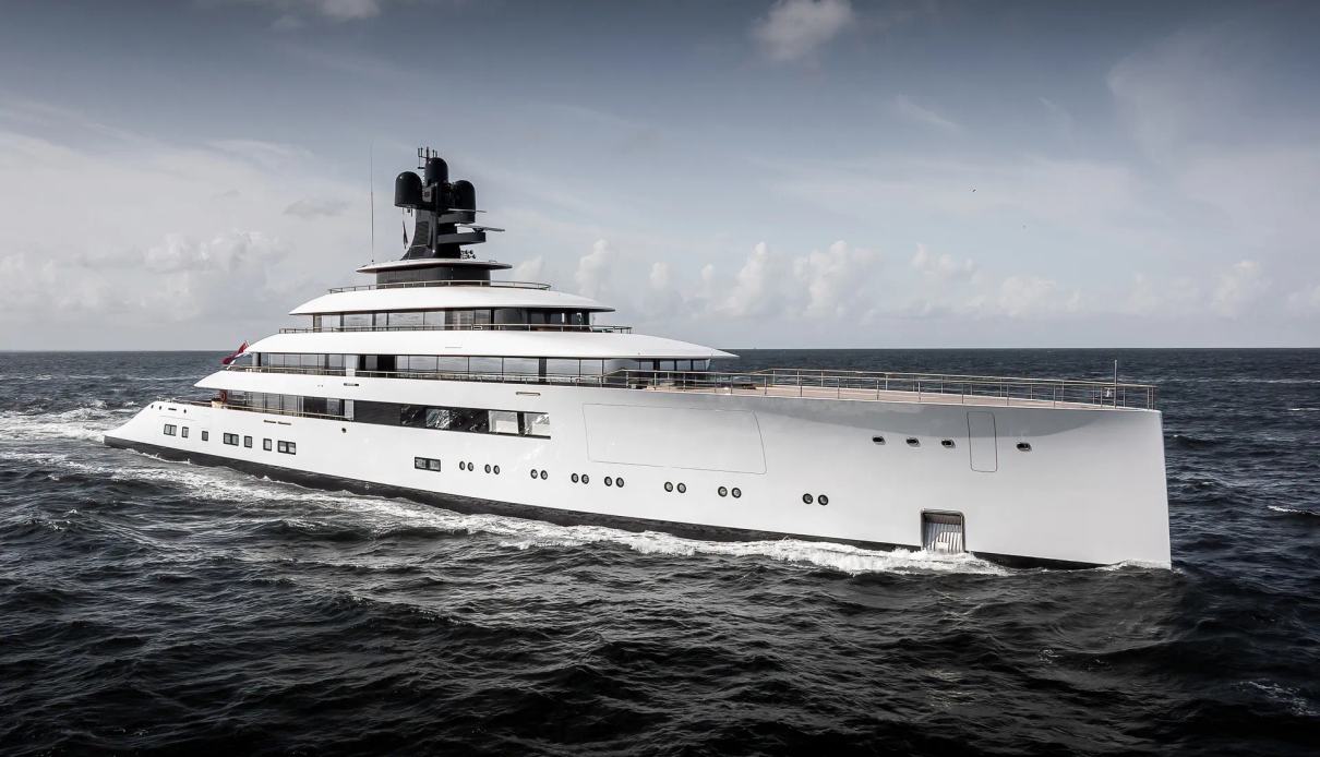 Pi yacht, Feadship
