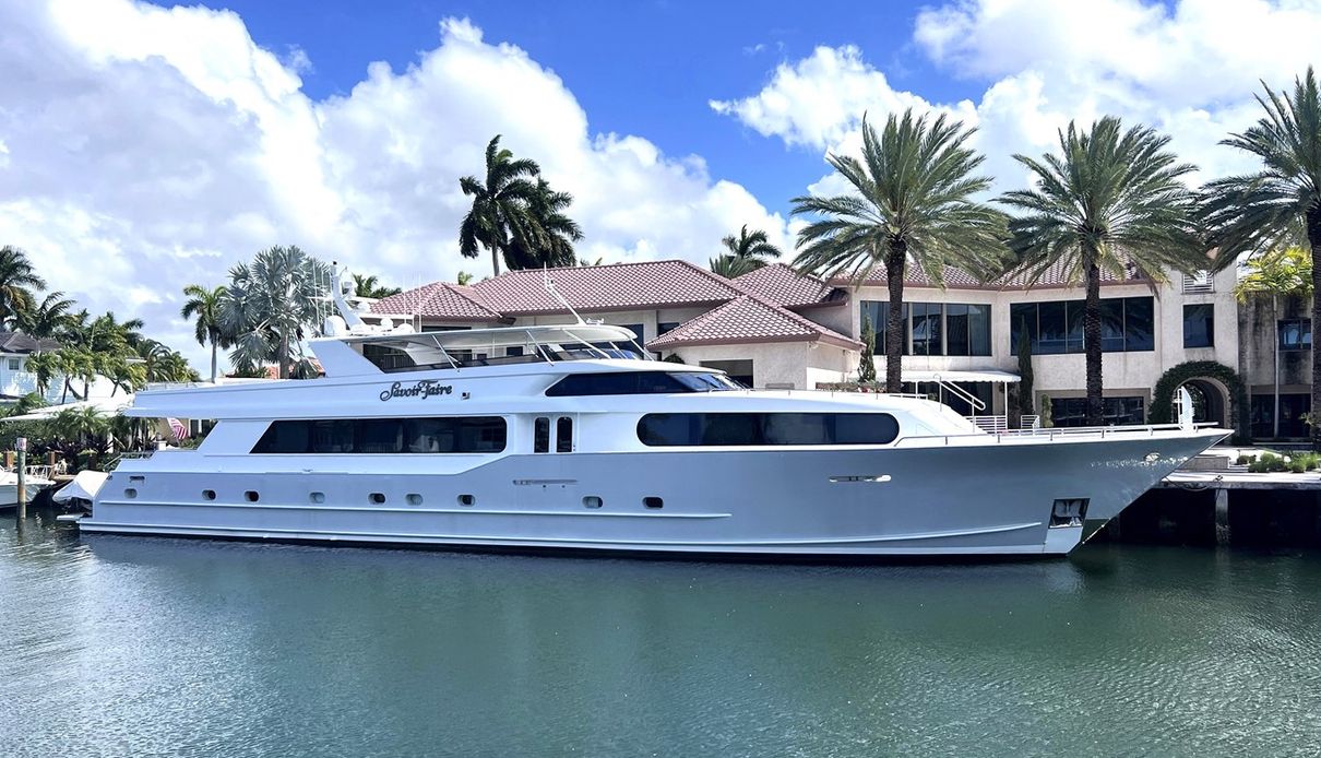 Savoir-Faire yacht, Broward