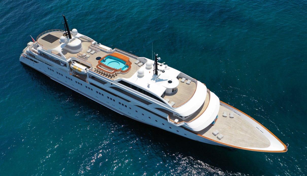 Dream yacht, Olympic Yacht Services