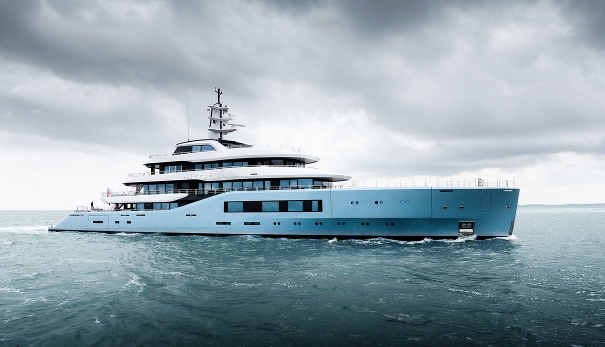 Netto II yacht, Amels