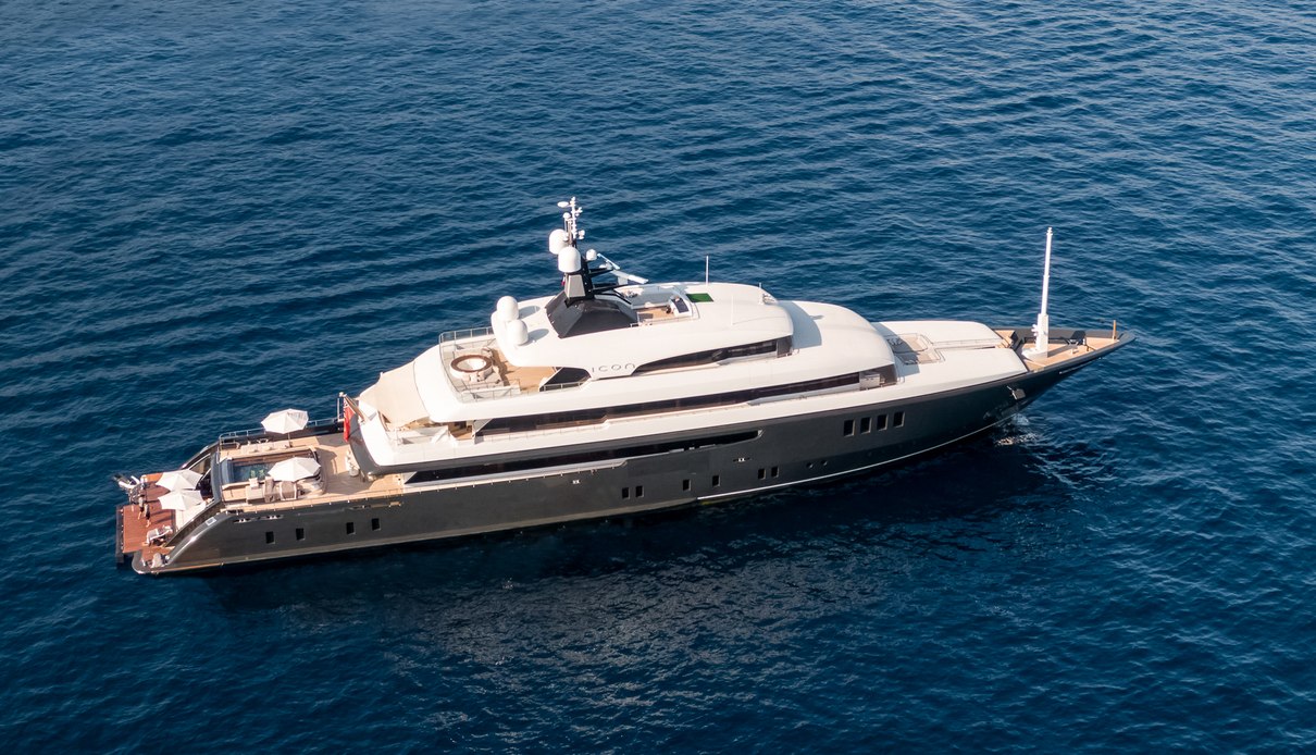 Loon yacht, Icon Yachts