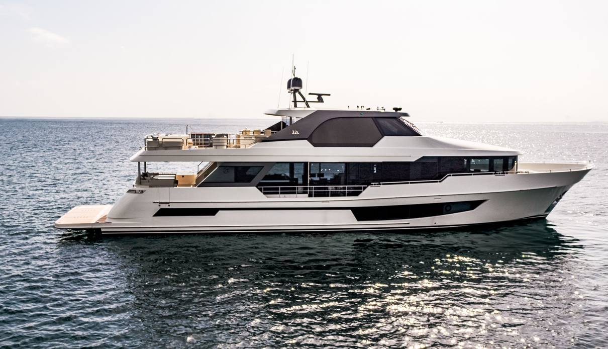 Ocean Alexander 32L/15 yacht, Ocean Alexander