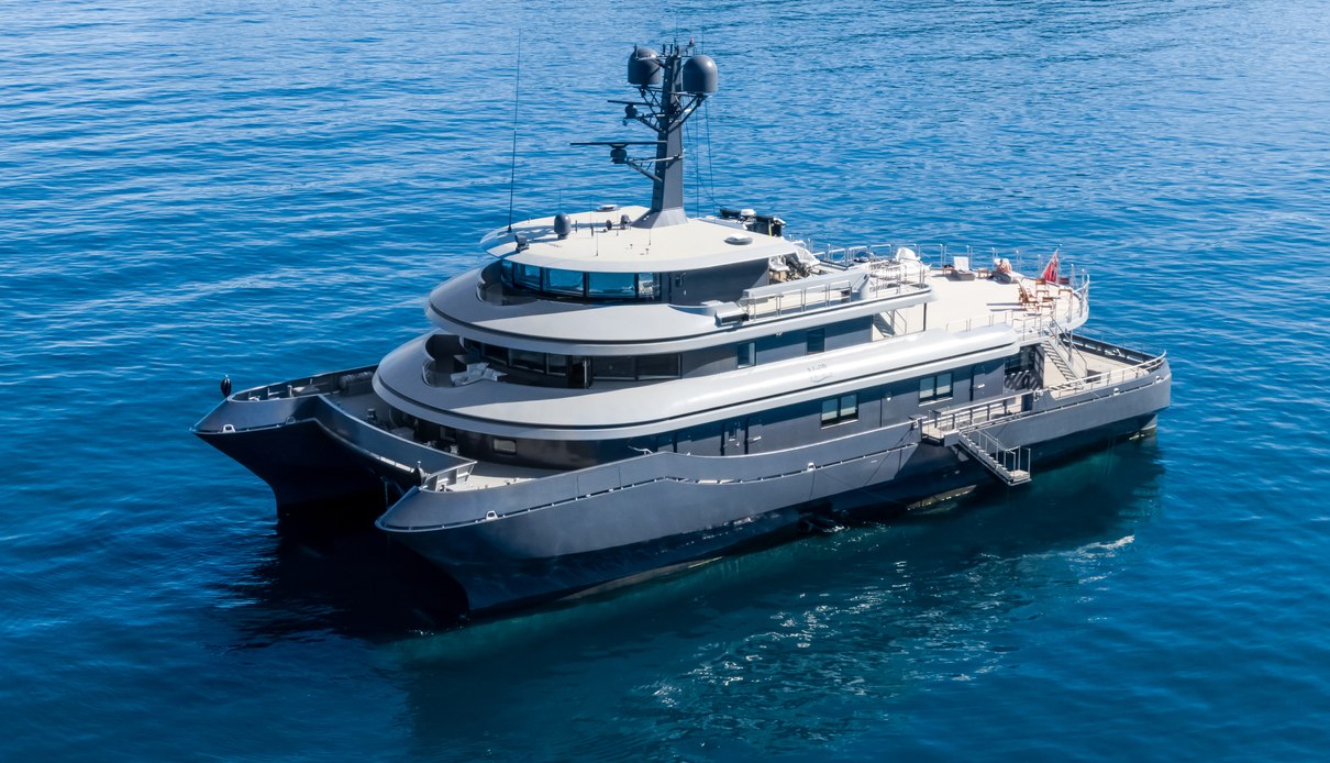 Nurja yacht, Abeking & Rasmussen
