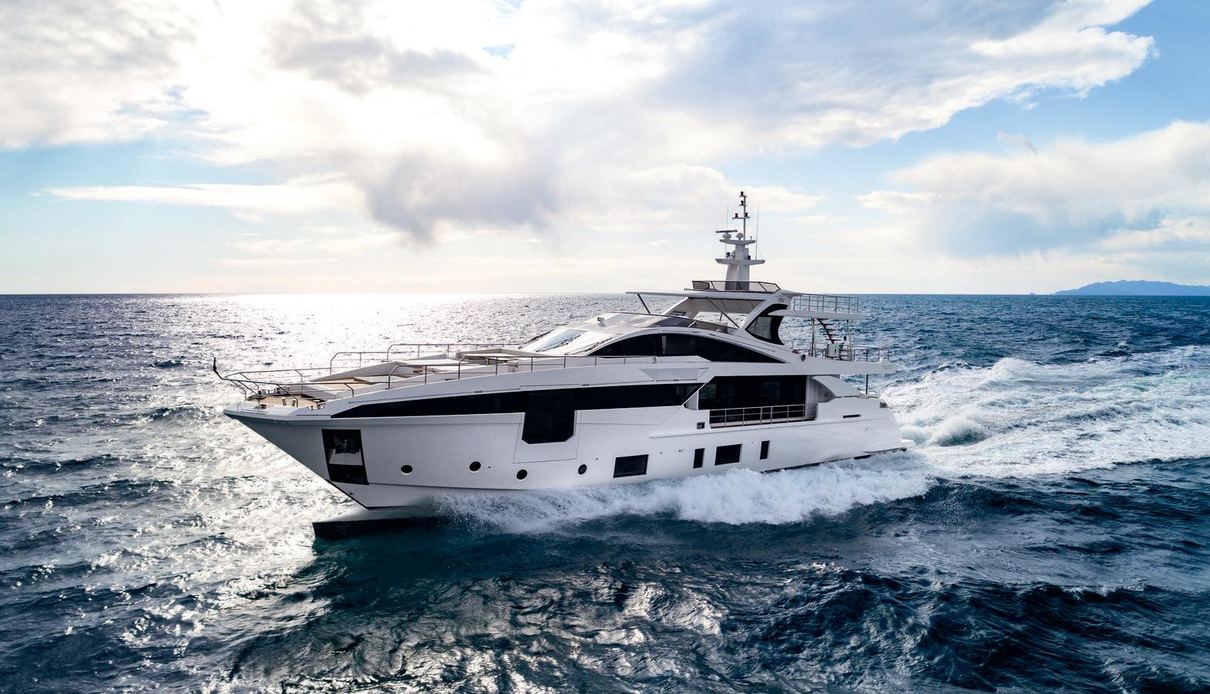 Amaranta yacht, Azimut