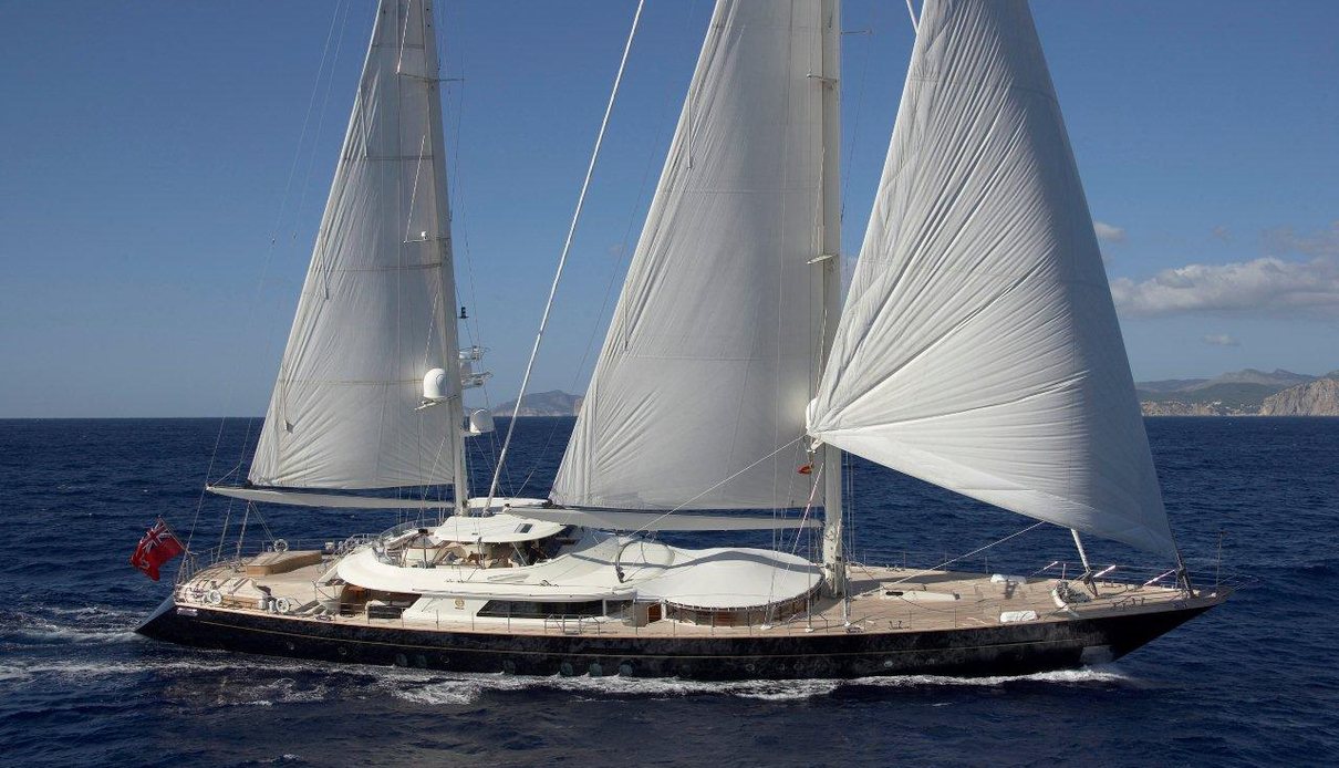 La Luna yacht, Perini Navi