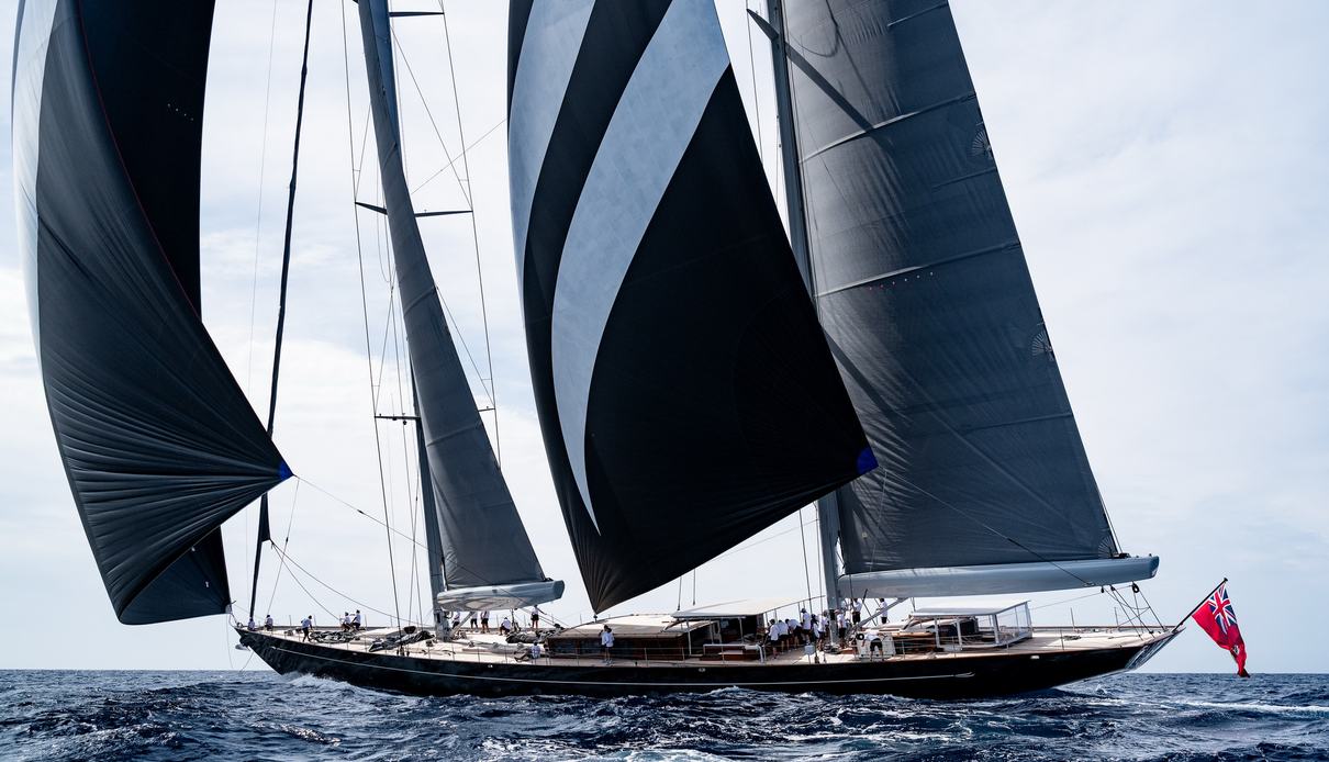 Aquarius yacht, Royal Huisman