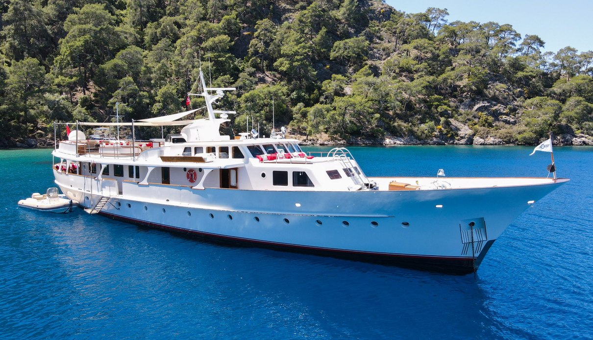 Alhambra yacht, Feadship