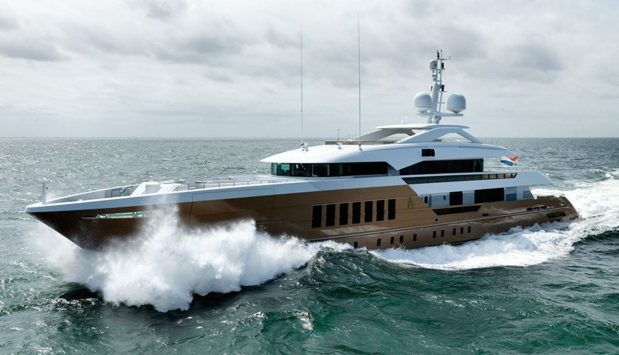 Azamanta yacht, Heesen