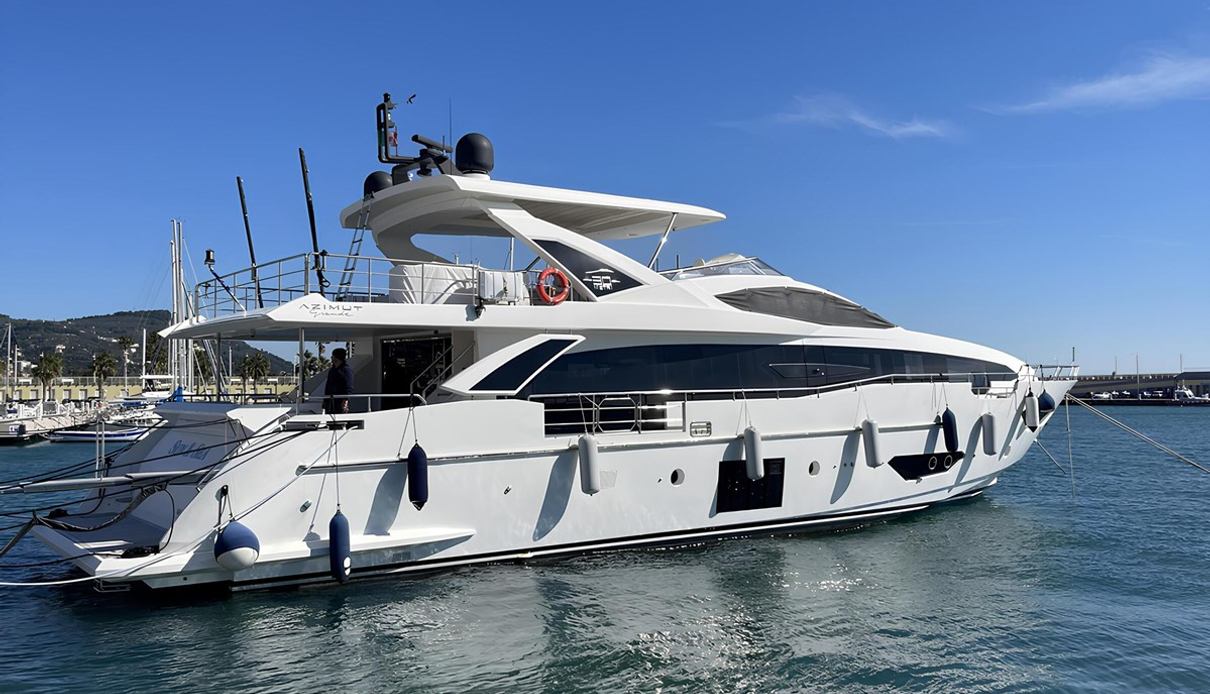 Bijou I yacht, Azimut