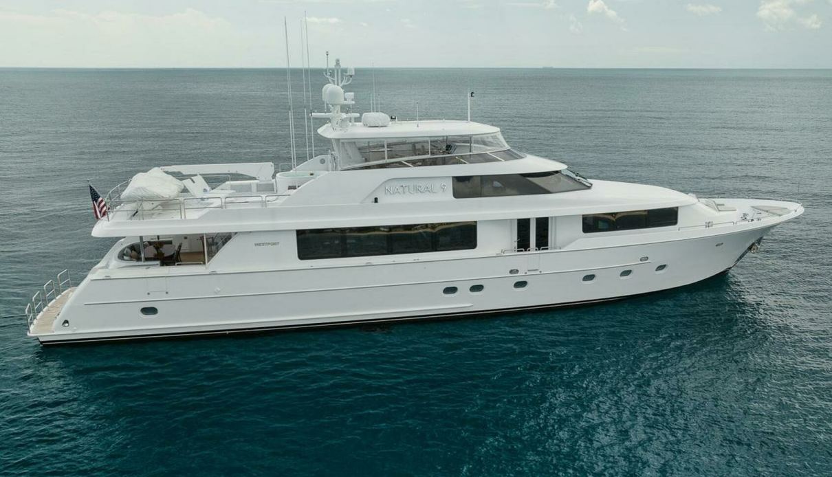 Natural 9 yacht, Westport Yachts